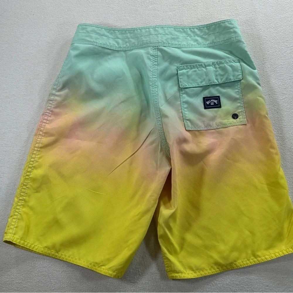 Billabong  Neon Swim Trunks Recycler Originals Sz 28